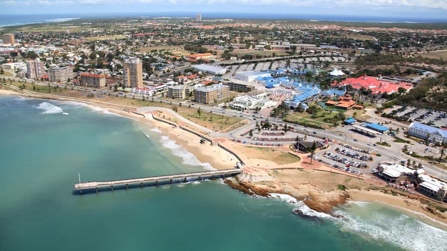 Port Elizabeth: 4x4 Wildlife Safari & City Sightseeing Tour - Donkin Reserve and the 1820 Settlers Pyramid