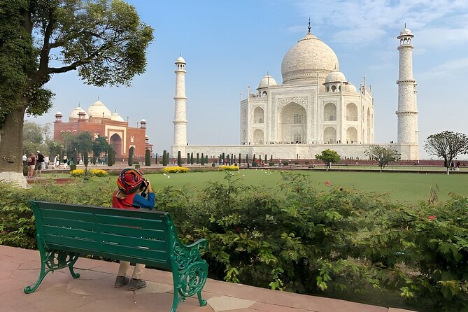 Private 4-Day Golden Triangle Tour with Ranthambore Tiger Safari - Delhi’s Qutub Minar and Modern Monuments