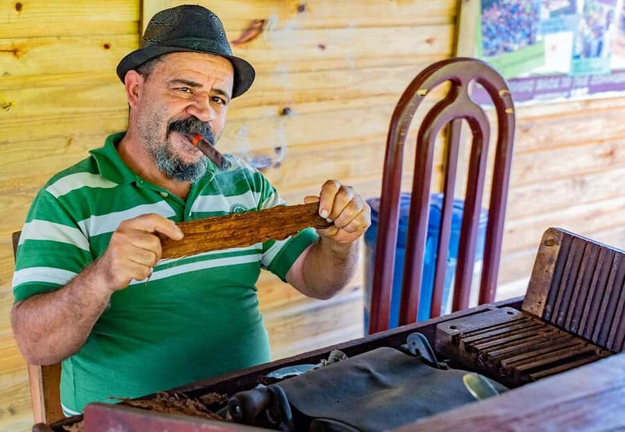 Punta Cana: Bavaro Runners Safari Tour - Lunch at Dona Maria’s is the day’s warmest stop