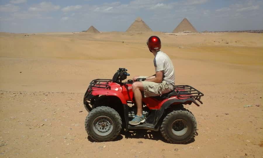 Pyramids of Giza: 1-Hour Quad Bike Desert Safari - One hour on the quad bike