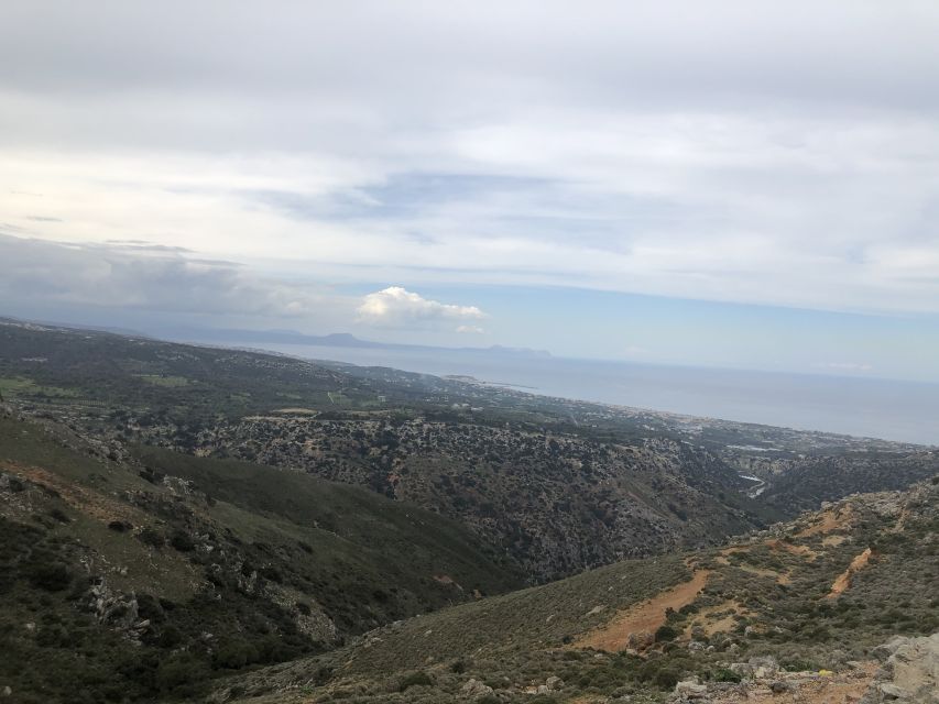 Rethymnon 4x4 Sunset Safari Tour - Dinner in Maroulas after dark