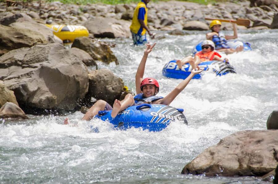 Roseau: Wacky River Tubing Safari - Roseau pickup and the 30-minute ride inland