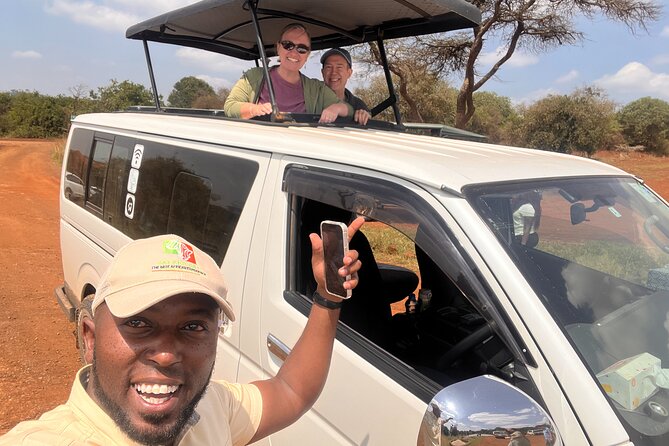 Safari In Nairobi Kenya National Park Half day Tour - Morning or afternoon: choosing your departure