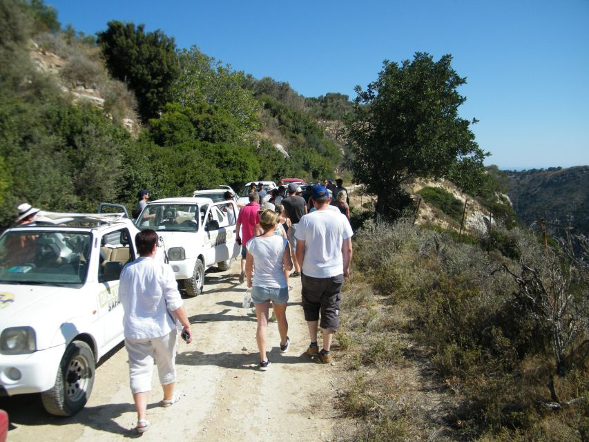 Self-Drive Jeep Safari to South Coast, Palm Beach & Canyons - Learning to handle the open-top Jeep