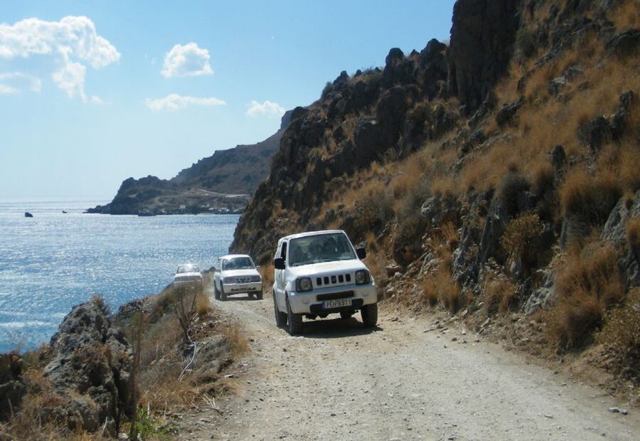 Self-Drive Jeep Safari to South Coast, Palm Beach & Canyons - Photo stops and the first wide views