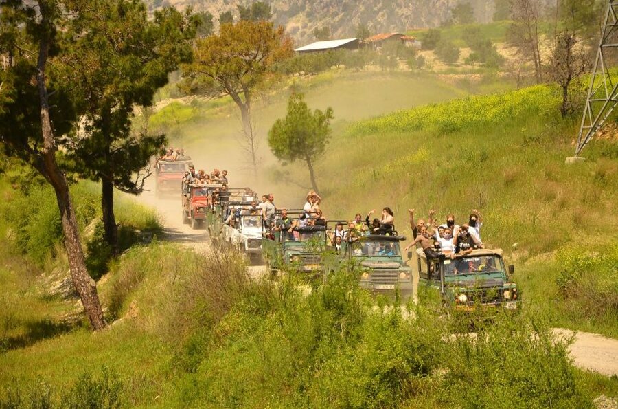 Side: Green Canyon and Waterfall Jeep Safari with Lunch - Manavgat Waterfall is a short final stop