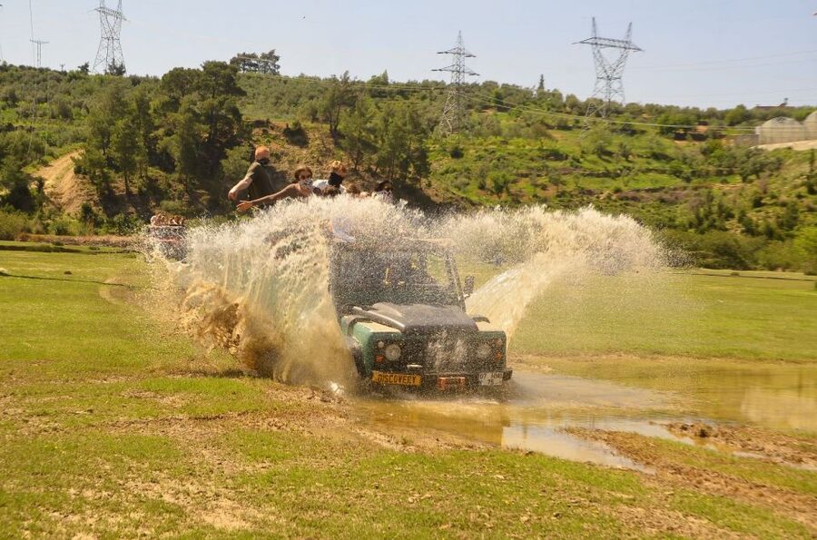 Side: Green Canyon and Waterfall Jeep Safari with Lunch - Is $27 good value?