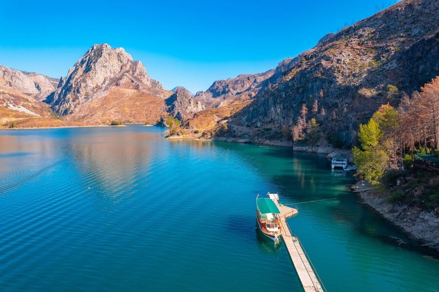 Side: Green Canyon Boat Trip & Bus Safari with Lunch - Green Lake and the Oymapinar Dam cruise