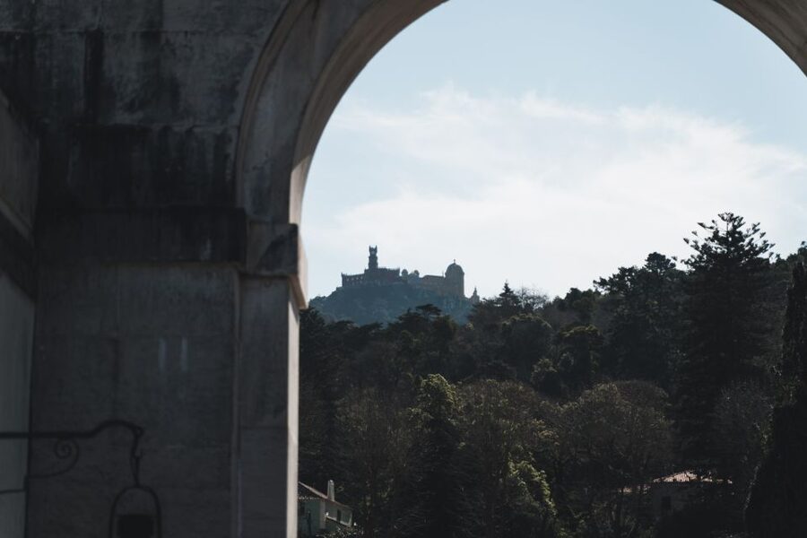Sintra: Jeep Safari Tour with Visit to Pena Palace - Driving past all five palaces