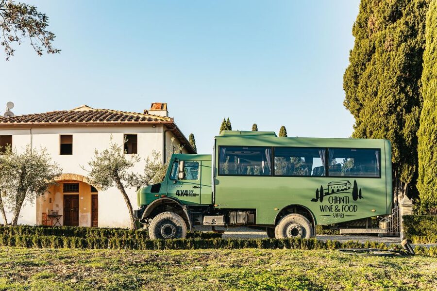 SMALL GROUP Tuscany Wine Tasting Safaris with Lunch / Dinner - The 4WD safari through private countryside