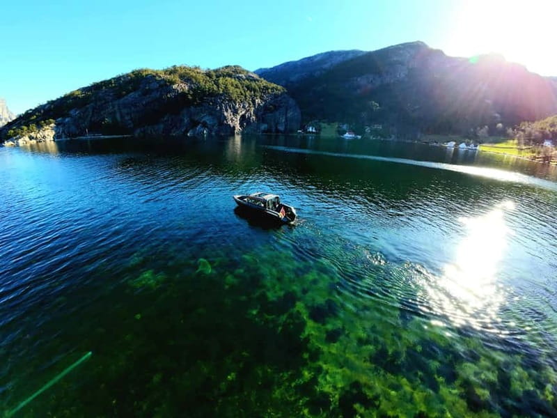 Stavanger: Boat Safari to Lysefjord and Preikestolen - Who should book this boat safari?
