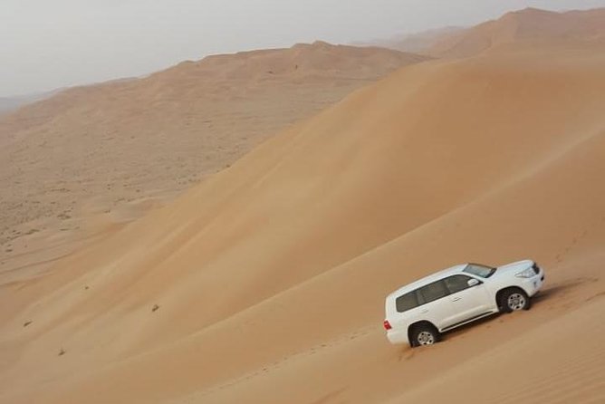 Sunset Desert Safari Salalah Tour in Rub Al Khali - Empty Quarter - Sunset on the dunes