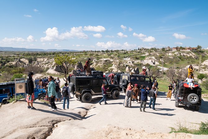 Sunset Jeep Safari in Cappadocia - The sunset toast back in Goreme