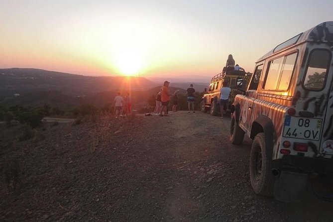 Sunset Safari - Who should book the Sunset Safari?