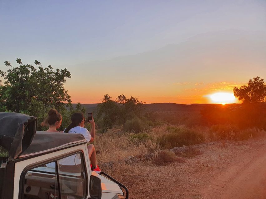 Sunset Safari in the Algarve Mountains - Who will enjoy this safari most
