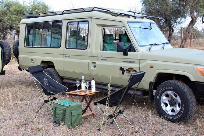 Tanzania - Arusha NP - Private Guided 4x4 Safari - Game Drive & Walking - Who will enjoy this safari most
