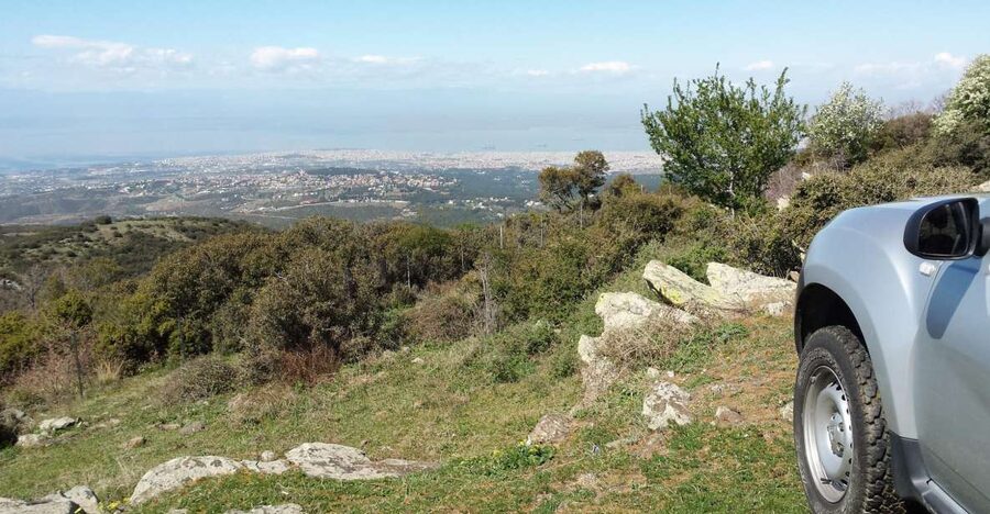 Thessaloniki: Private Mountain and Beaches SUV Safari - Sand dunes and a final swim