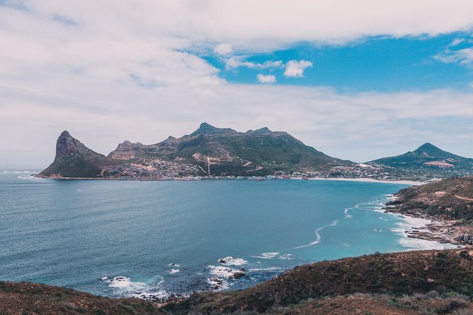 Urban Safari in Cape Town - Noordhoek pairs wine with mountain and sea views