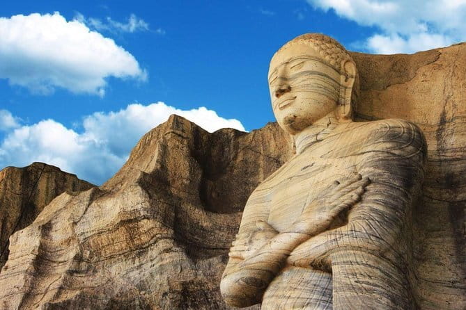 Visiting the Historical Polonnaruwa Ruins and Minneriya Safari - The order of the day needs checking