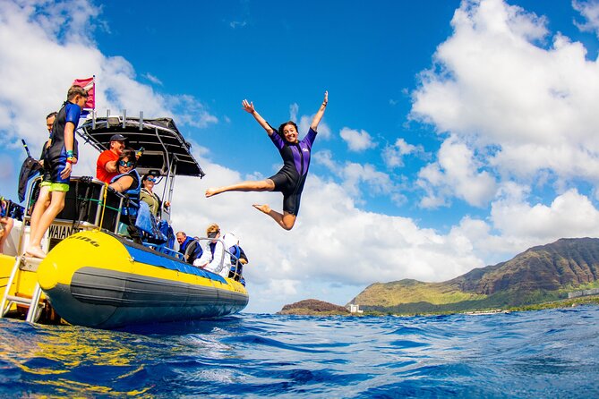 Wild Dolphin Watching and Snorkel Safari Off West Coast of Oahu - Boarding the 32-foot boat